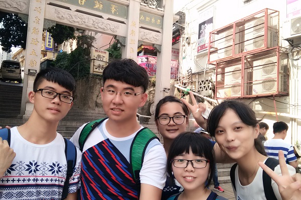 品城市文化之队8月27日简报 (4)